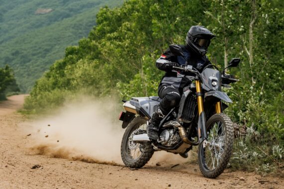 Nu verkrijgbaar bij MVM Motoren - Suzuki DR-Z4S