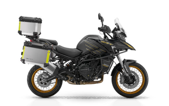 QJ Motor SRT 900 SX Touring