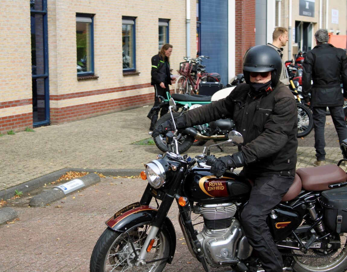 14e editie Royal Enfield ONE RIDE 5 IMG 2349 MVM Motoren