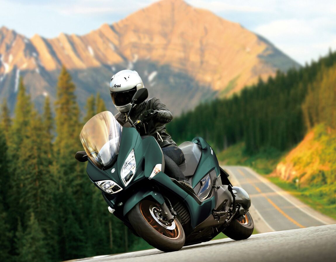 Nieuwe kleuren en prijsstelling voor de Burgman 400 5 AN400AM6 action2 MVM Motoren