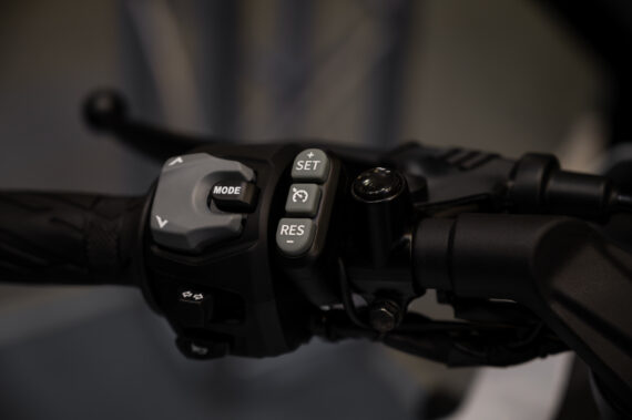 Suzuki GSX 8R 2 MVM Motoren